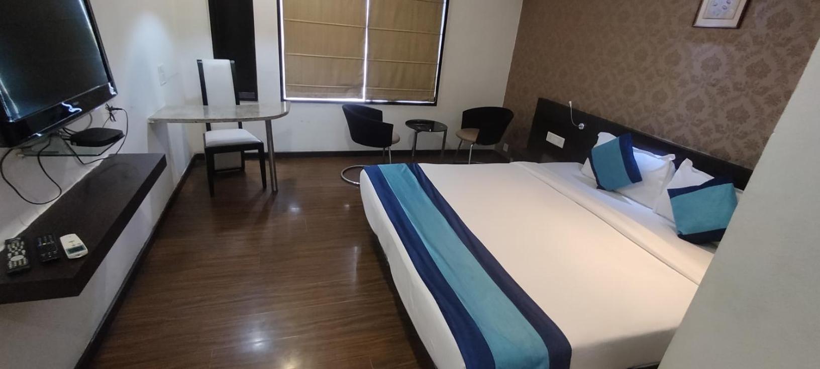 Hotel Lxia Hinjewadi - Indian Nationals Only Pimpri-Chinchwad Εξωτερικό φωτογραφία