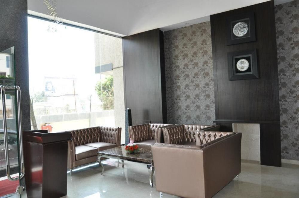 Hotel Lxia Hinjewadi - Indian Nationals Only Pimpri-Chinchwad Εξωτερικό φωτογραφία