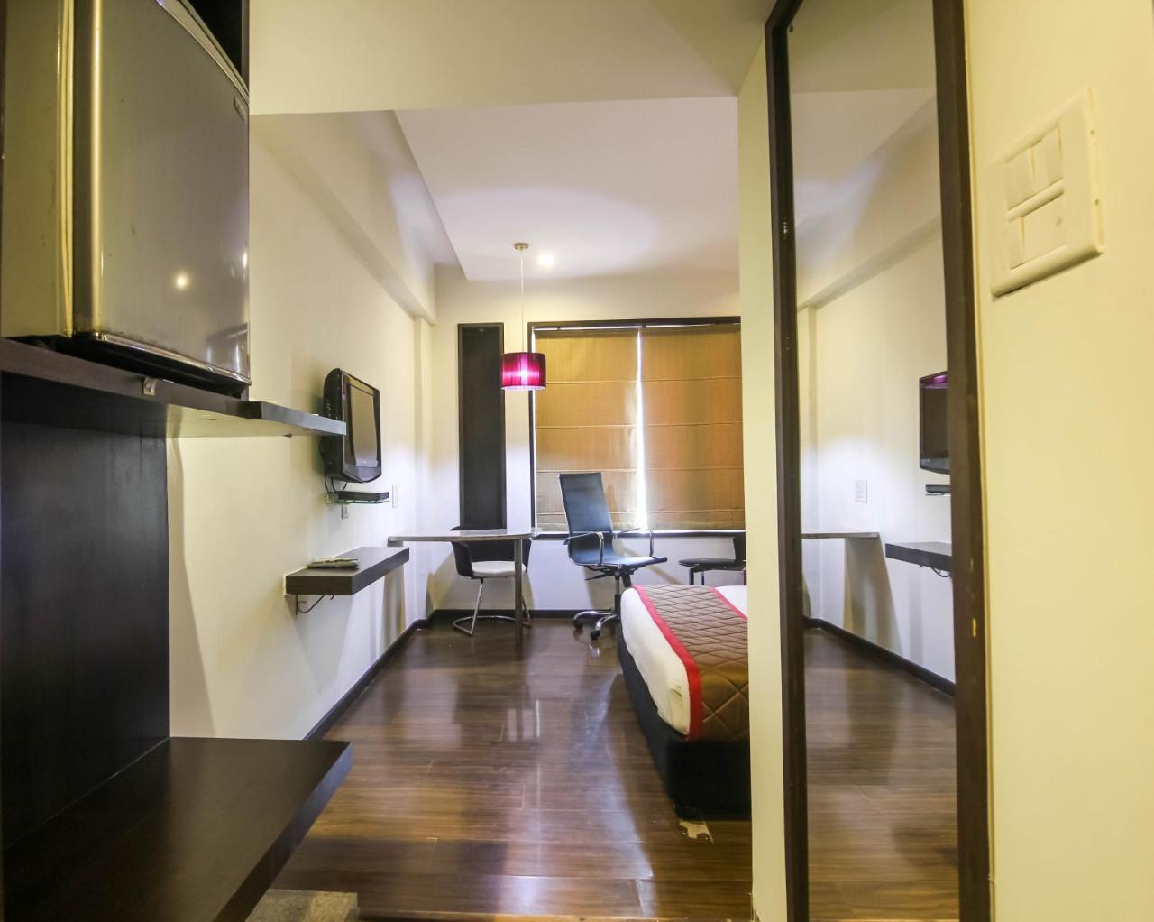 Hotel Lxia Hinjewadi - Indian Nationals Only Pimpri-Chinchwad Εξωτερικό φωτογραφία