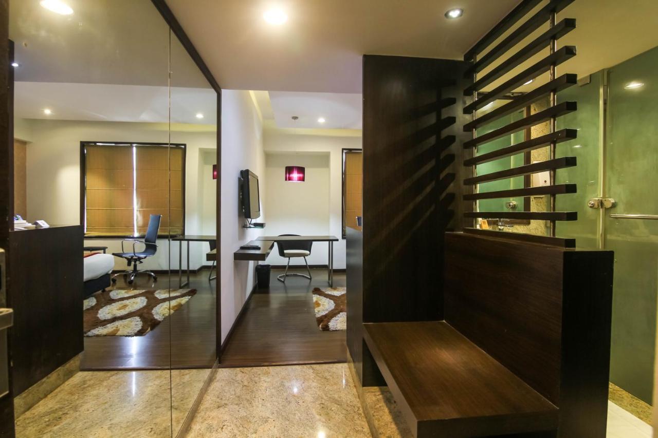 Hotel Lxia Hinjewadi - Indian Nationals Only Pimpri-Chinchwad Εξωτερικό φωτογραφία